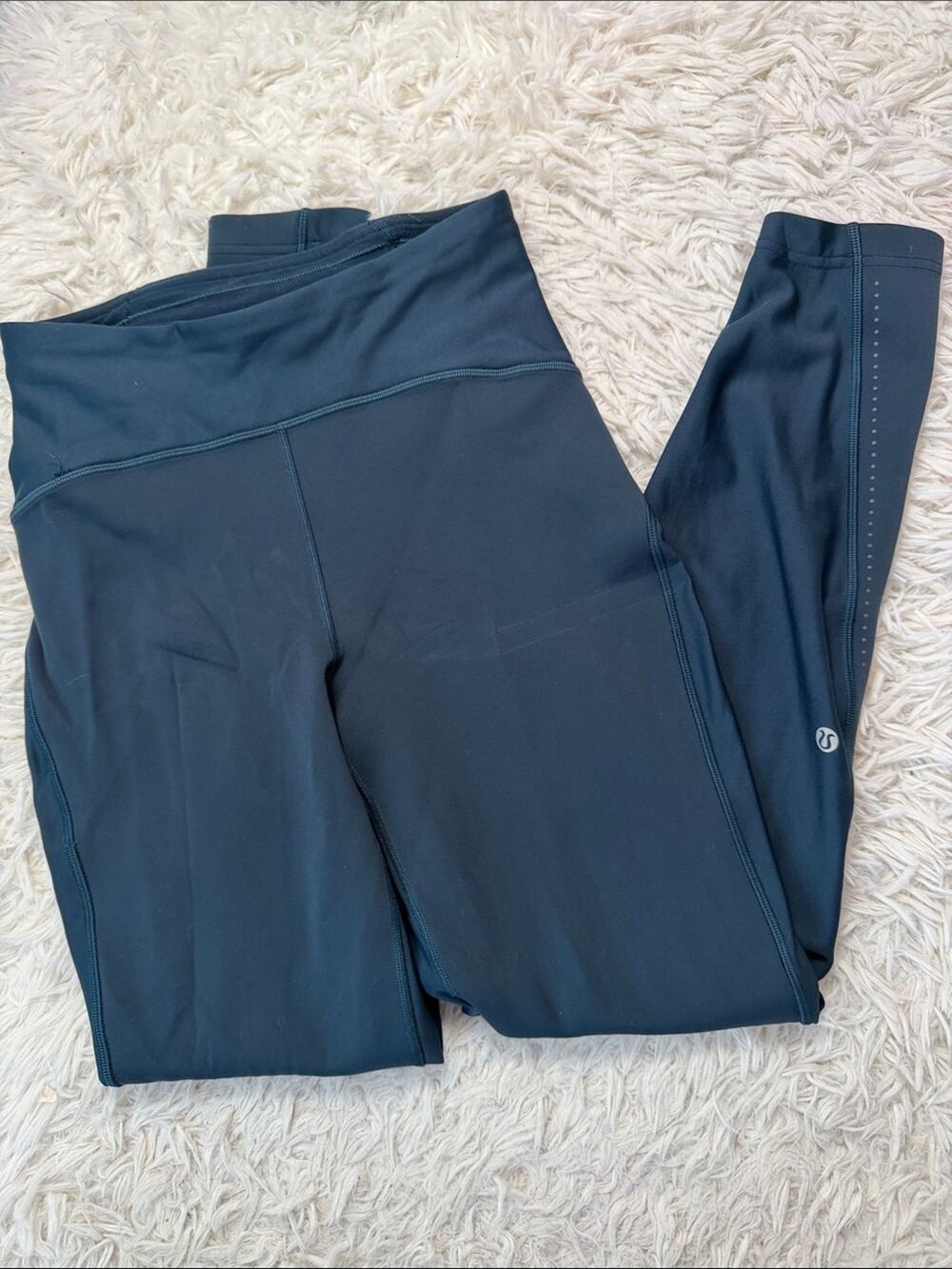 Lululemon Chase the Chill Super High-Rise Pant 28" Submarine